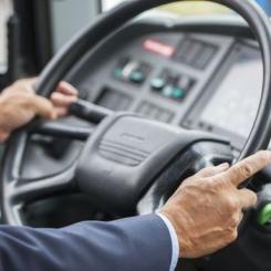 Under våren 2023 har Transportstyrelsen tillsammans med Polismyndigheten genomfört en tillståndsmätning av bussbranschen. Foto: Transportstyrelsen