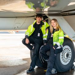 Fem av sju skolor upplever ett ökat söktryck och att antalet behöriga sökande ökar på flygteknikprogrammet, det visar TYAs senaste rapport. Foto: Samuel Steen.