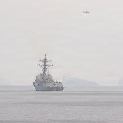 United States Central Command (CENTCOM) inledde den 11 april förberedelser för att röja minor i Hormuzsundet, samtidigt som två jagare från United States Navy genomförde operationer. Foto: United States Central Command, Datum: Togs den 11 april 2026.