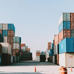 Kinas export pressas när USA inför högre tullar Foto: fejuz/unsplash