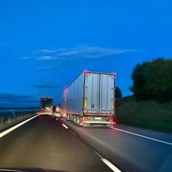 Polisen i Helsingborg noterade att att nästan 35 procent av de kontrollerade förarna inte hade följt de reglerade kör- och vilotiderna. Foto: Stina Wickenberg