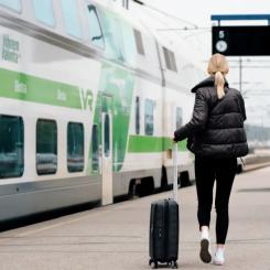 Under de första sju månaderna av 2024 ökade antalet resenärer med två procent jämfört med föregående år. Foto: VR, kredit. Kuva