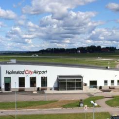 Utökat statligt driftstöd till Halmstad flygplats. Foto: Halmstad Airport