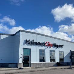 Halmstads Flygplats får ekonomiskt stöd under 2022.  Foto: Pljungkv