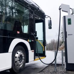 Regeringen vill skynda på omställningen till elektrifierade tunga transporter. Foto: Scania