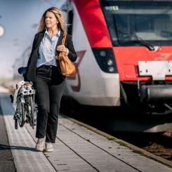Rena resan och Länstrafiken i Örebro län tester kombiresor. Foto: Region Örebro