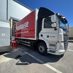 Apoteas nya logistikcenter kommer att ligga vid E6 i Varberg och blir 40 000 kvadratmeter stort. Foto: Apotea